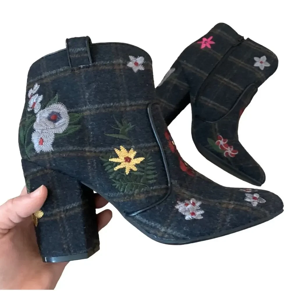 Indigo Rd. Flannel Plaid Floral Embroidered Ankle Booties Gray Multicolor 9
